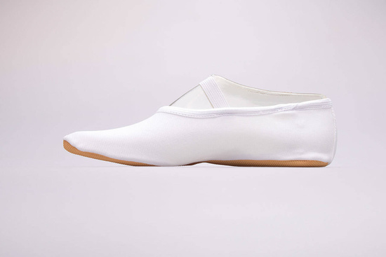 SYDNEY White Gymnastics Slippers by in:motion
